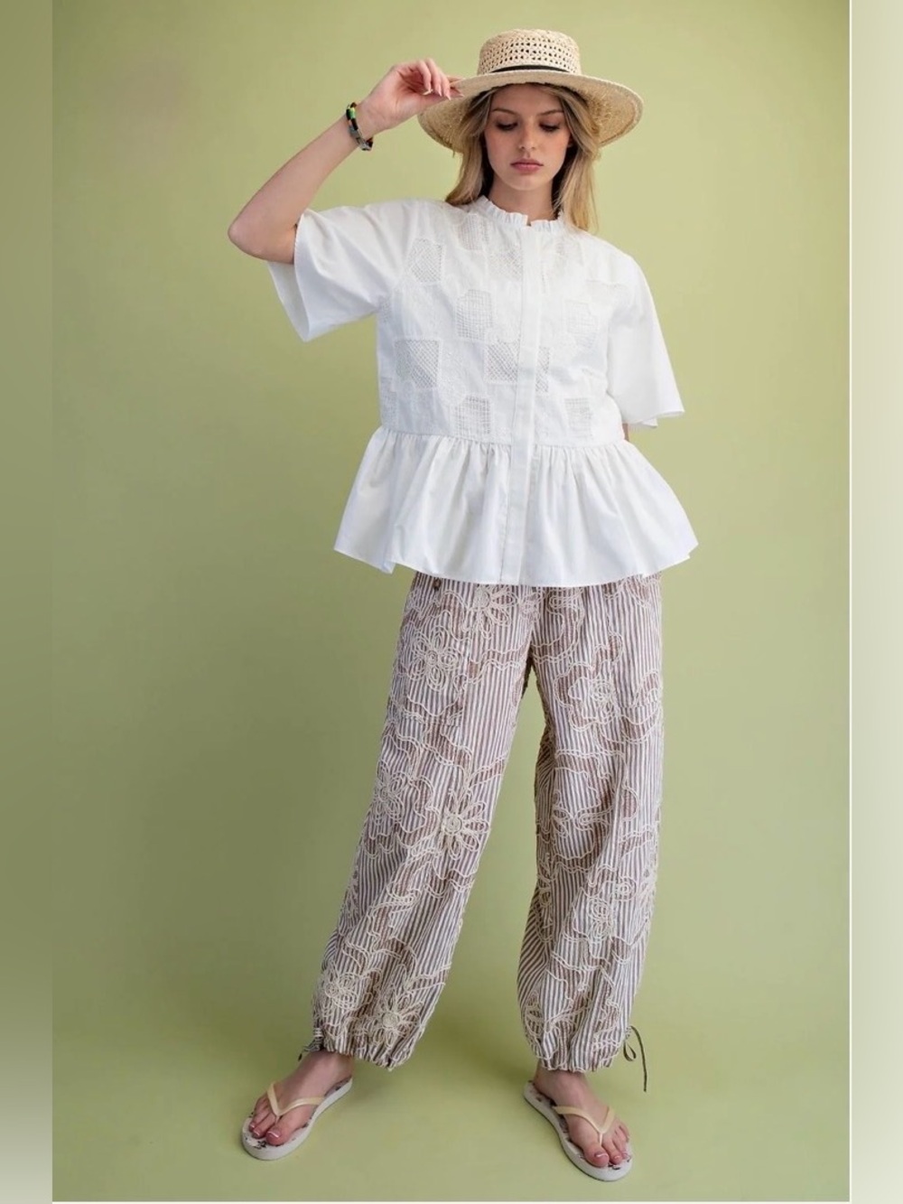 Easel ‘Embroidered Stripe Pants’